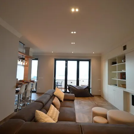 Le Terrazze, Via Selvalunga 1, Апартаменты