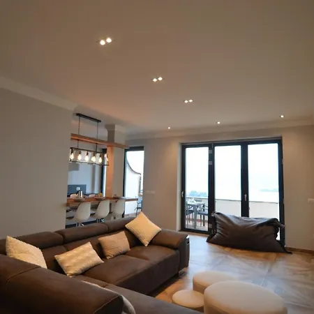 Апартаменты Le Terrazze, Via Selvalunga 1, Стреза