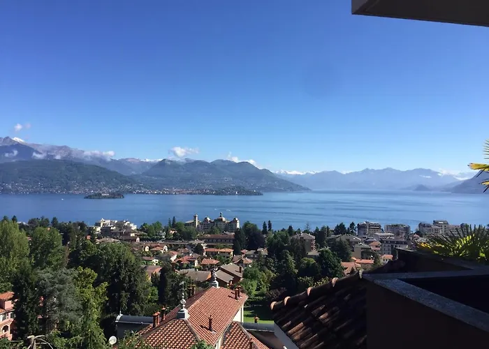 Le Terrazze, Via Selvalunga 1, Daire